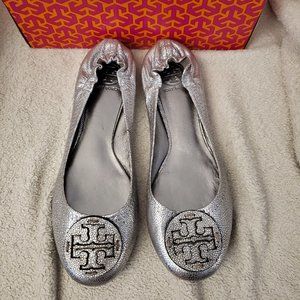 Brand New Tory Burch silver ballet flats size 11